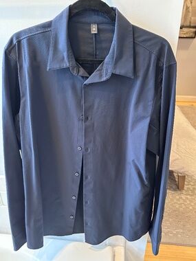 LULULEMON, NEW VENTURE SLIM FIT L/S SHIRT, XL TRUE NAVY